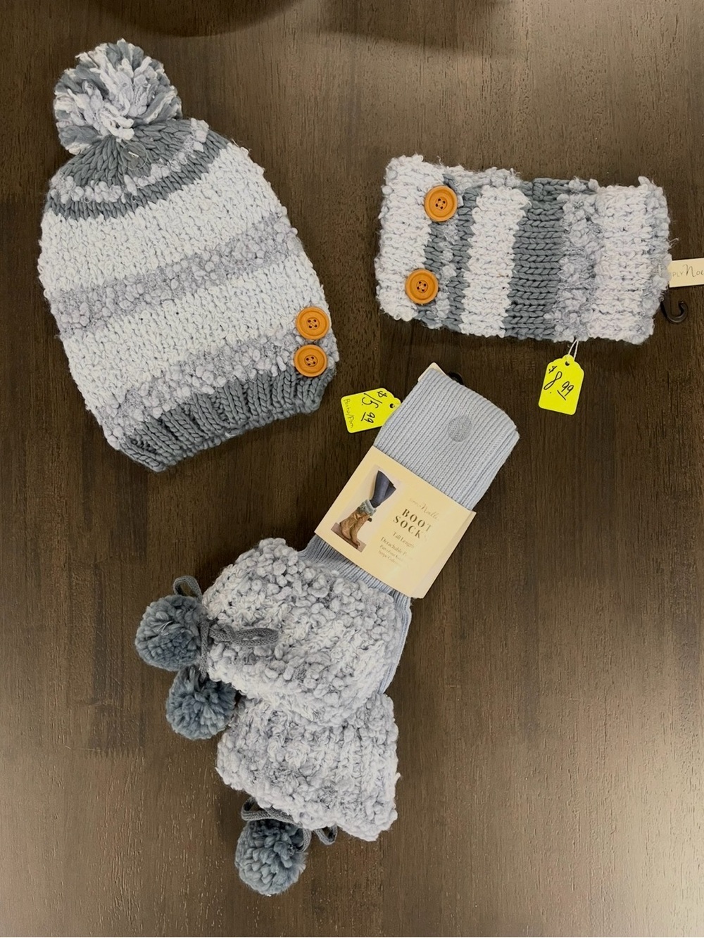 Simply Noelle Gray & White Knit Pom Pom Hat with Matching Wrist Warmers